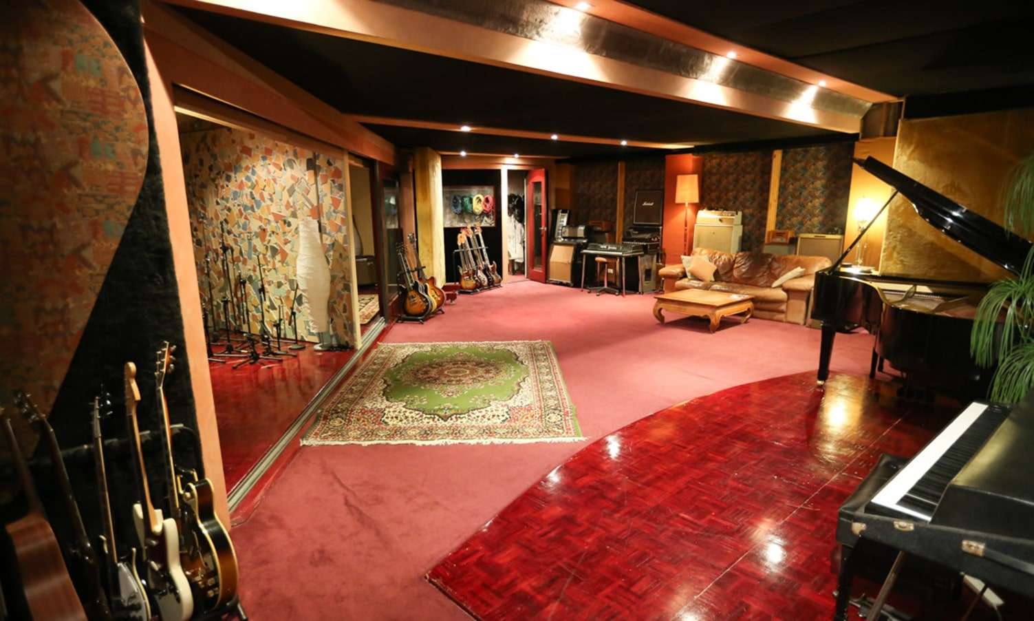 About Platinum Studios